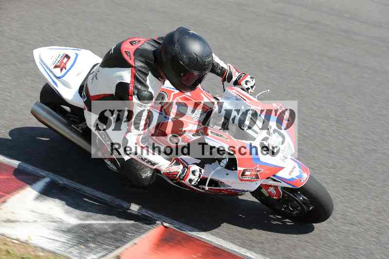 /Archiv-2023/28 05.06.2023 Moto Club Anneau du Rhin/vert-medium/17